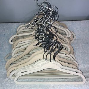 Beige felt children’s hangers